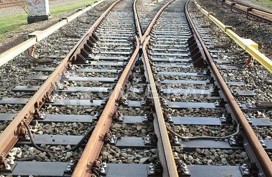 694bb4841f94621da025918fa0839804